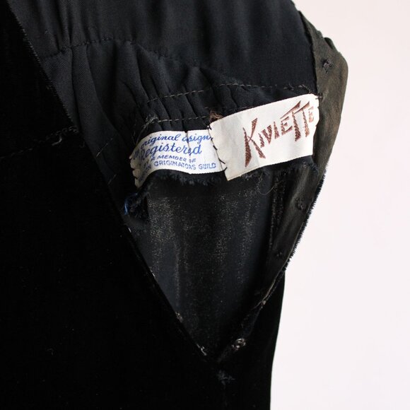 Vintage 1930s Dress, Kiviette Black Silk Velvet Rare Full Length Gown, Couture - Picture 13 of 13